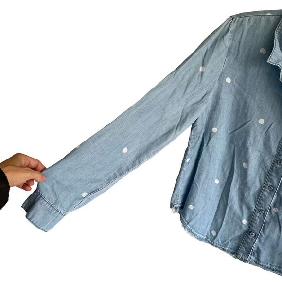 ANTHRO Cloth & Stone Blue Chambray Polka Dot Shirt Blouse M - Picture 2 of 6